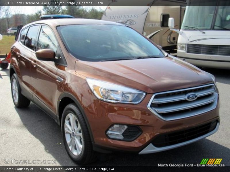 Canyon Ridge / Charcoal Black 2017 Ford Escape SE 4WD