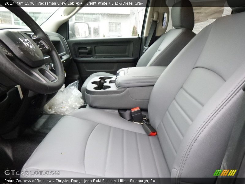 Bright White / Black/Diesel Gray 2017 Ram 1500 Tradesman Crew Cab 4x4