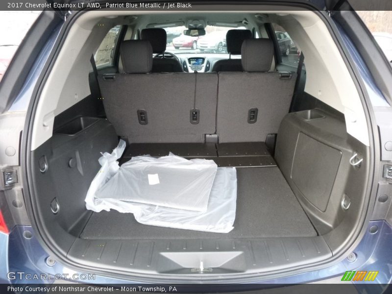 Patriot Blue Metallic / Jet Black 2017 Chevrolet Equinox LT AWD