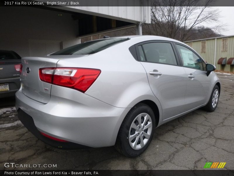 Bright Silver / Black 2017 Kia Rio LX Sedan