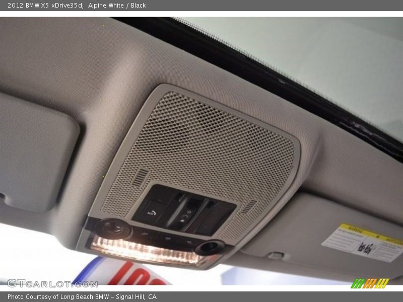Alpine White / Black 2012 BMW X5 xDrive35d