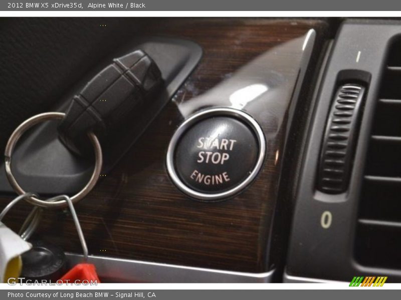 Alpine White / Black 2012 BMW X5 xDrive35d