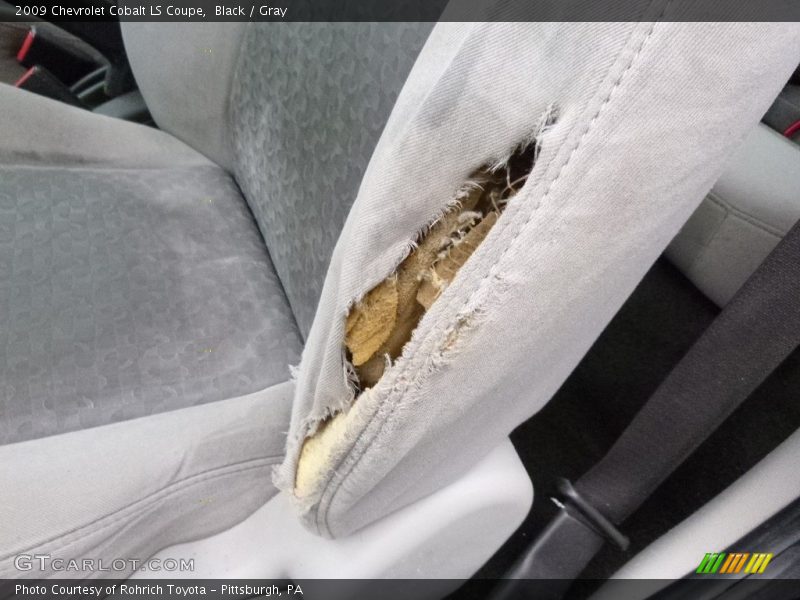 Black / Gray 2009 Chevrolet Cobalt LS Coupe