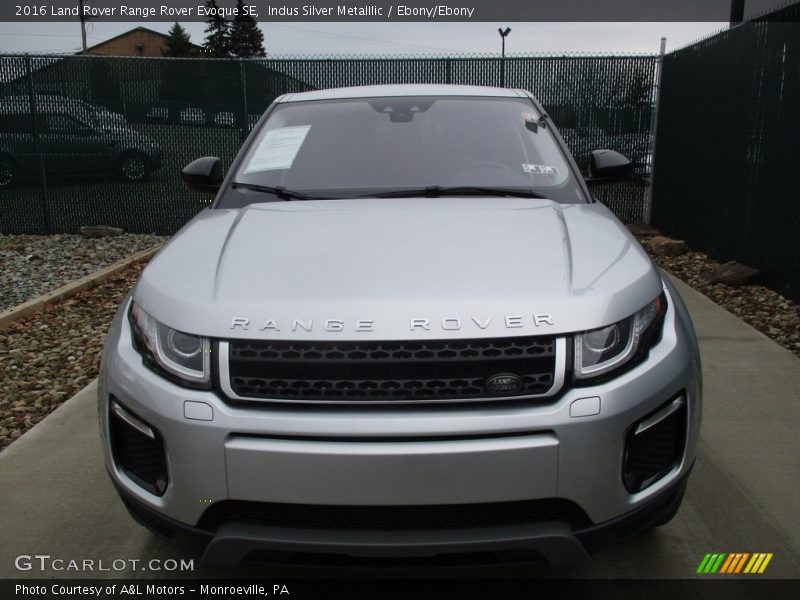 Indus Silver Metalllic / Ebony/Ebony 2016 Land Rover Range Rover Evoque SE
