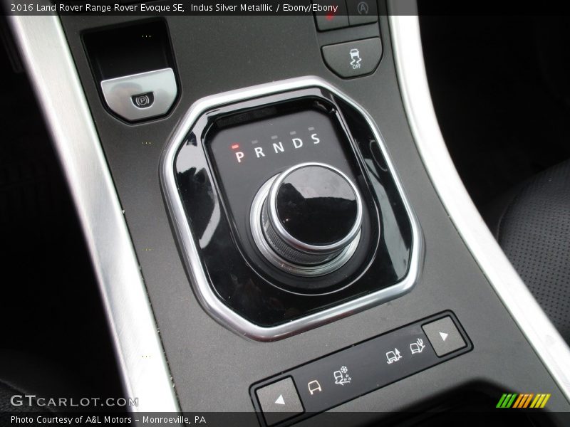 Indus Silver Metalllic / Ebony/Ebony 2016 Land Rover Range Rover Evoque SE
