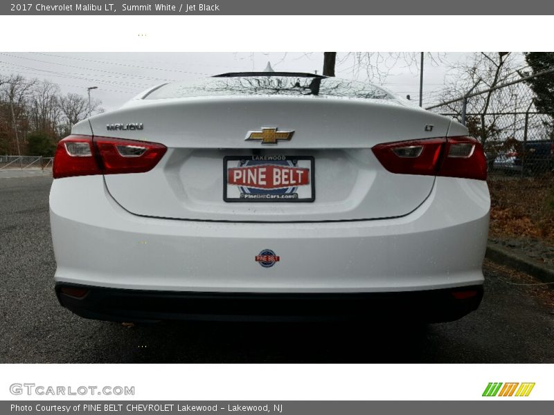 Summit White / Jet Black 2017 Chevrolet Malibu LT
