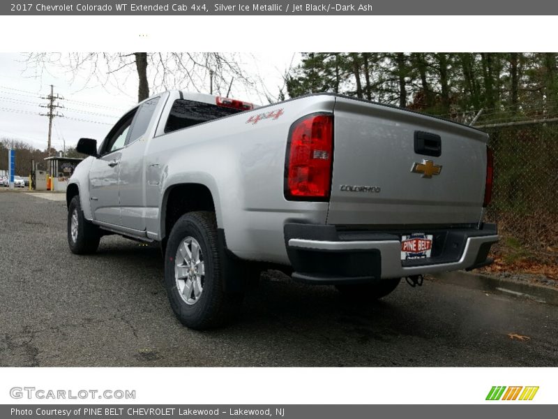 Silver Ice Metallic / Jet Black/­Dark Ash 2017 Chevrolet Colorado WT Extended Cab 4x4