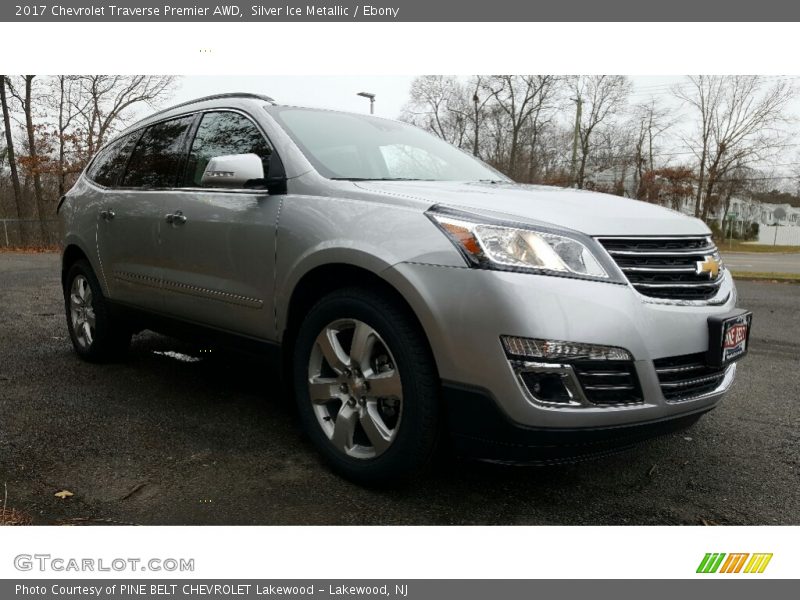 Silver Ice Metallic / Ebony 2017 Chevrolet Traverse Premier AWD