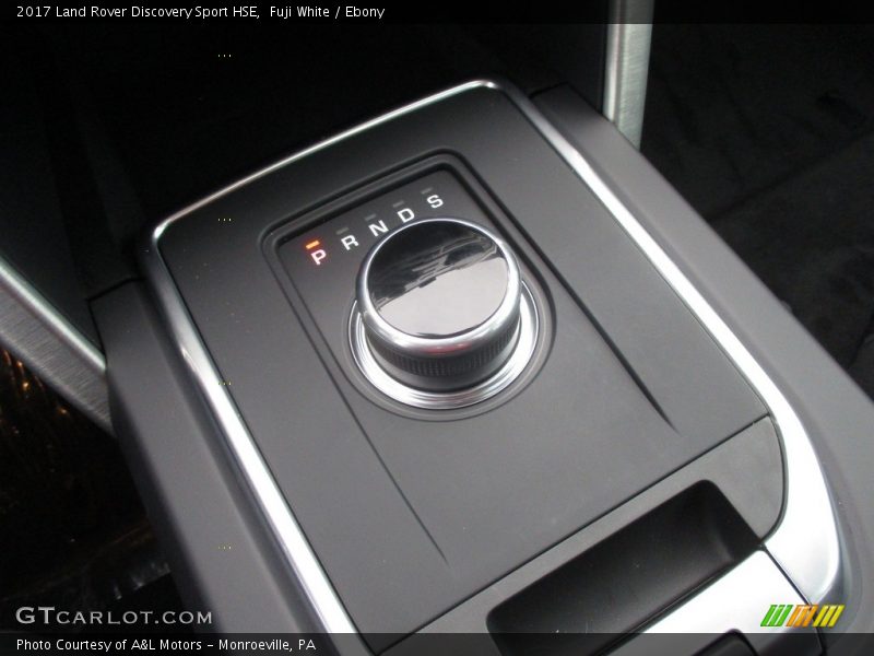 Fuji White / Ebony 2017 Land Rover Discovery Sport HSE