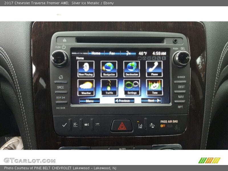 Silver Ice Metallic / Ebony 2017 Chevrolet Traverse Premier AWD