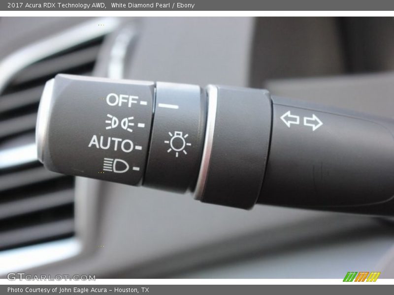 White Diamond Pearl / Ebony 2017 Acura RDX Technology AWD
