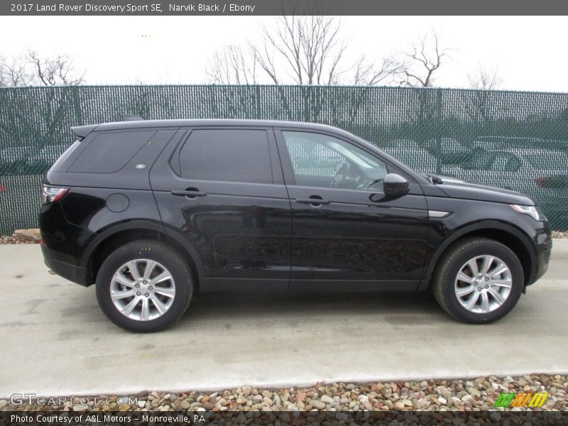 Narvik Black / Ebony 2017 Land Rover Discovery Sport SE