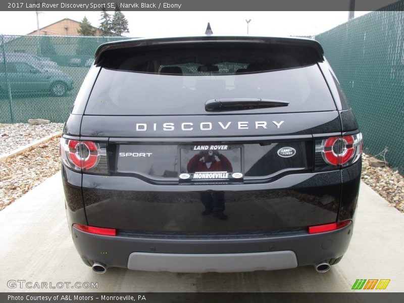 Narvik Black / Ebony 2017 Land Rover Discovery Sport SE