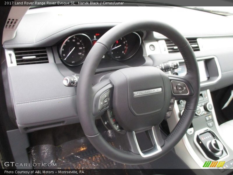 Narvik Black / Cirrus/Lunar 2017 Land Rover Range Rover Evoque SE