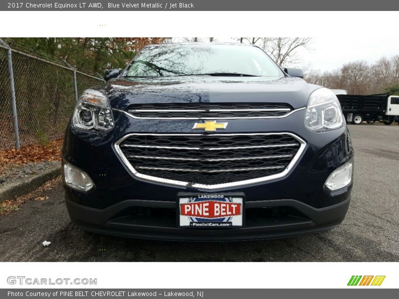 Blue Velvet Metallic / Jet Black 2017 Chevrolet Equinox LT AWD