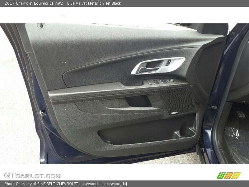 Blue Velvet Metallic / Jet Black 2017 Chevrolet Equinox LT AWD