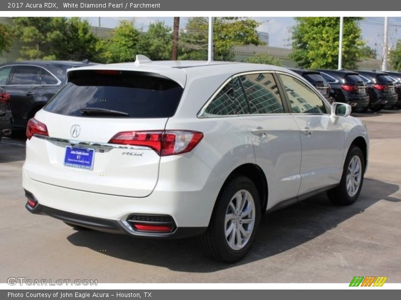 White Diamond Pearl / Parchment 2017 Acura RDX