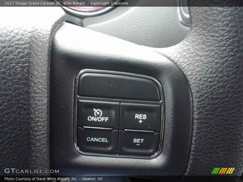 Billet Metallic / Black/Light Graystone 2017 Dodge Grand Caravan SE