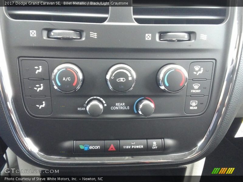 Billet Metallic / Black/Light Graystone 2017 Dodge Grand Caravan SE