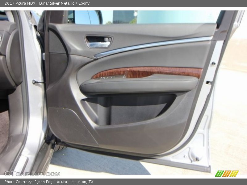 Lunar Silver Metallic / Ebony 2017 Acura MDX
