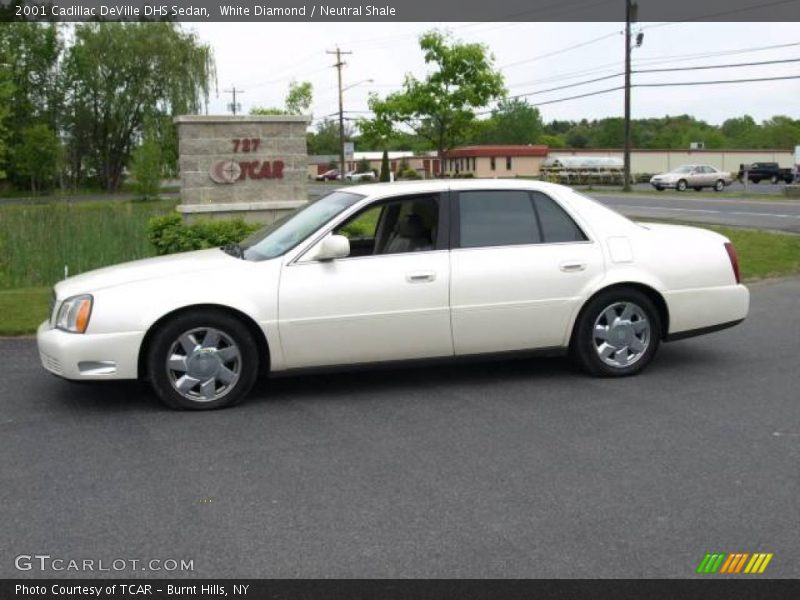 White Diamond / Neutral Shale 2001 Cadillac DeVille DHS Sedan