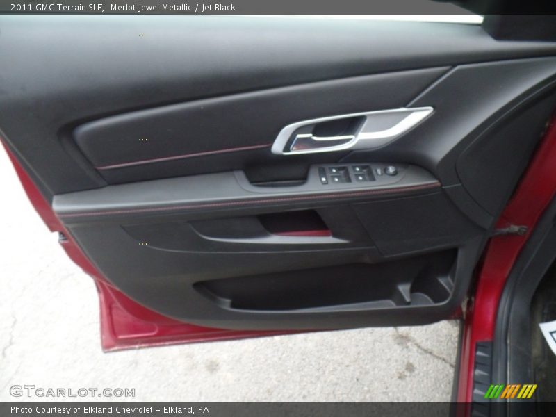 Merlot Jewel Metallic / Jet Black 2011 GMC Terrain SLE