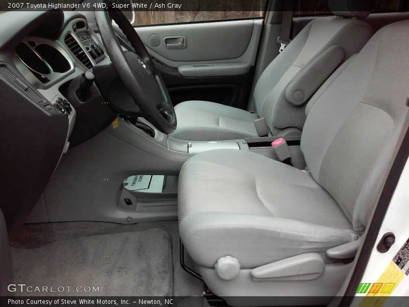 Super White / Ash Gray 2007 Toyota Highlander V6 4WD