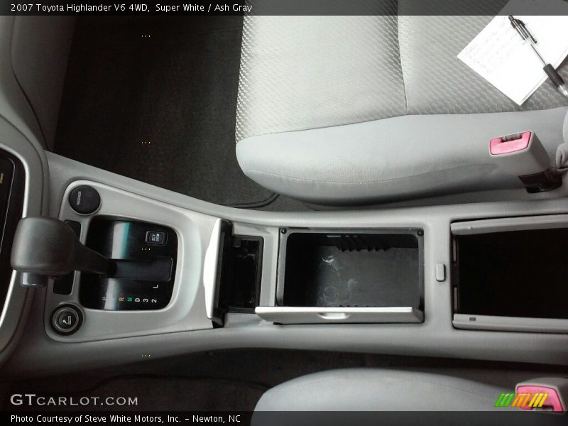 Super White / Ash Gray 2007 Toyota Highlander V6 4WD