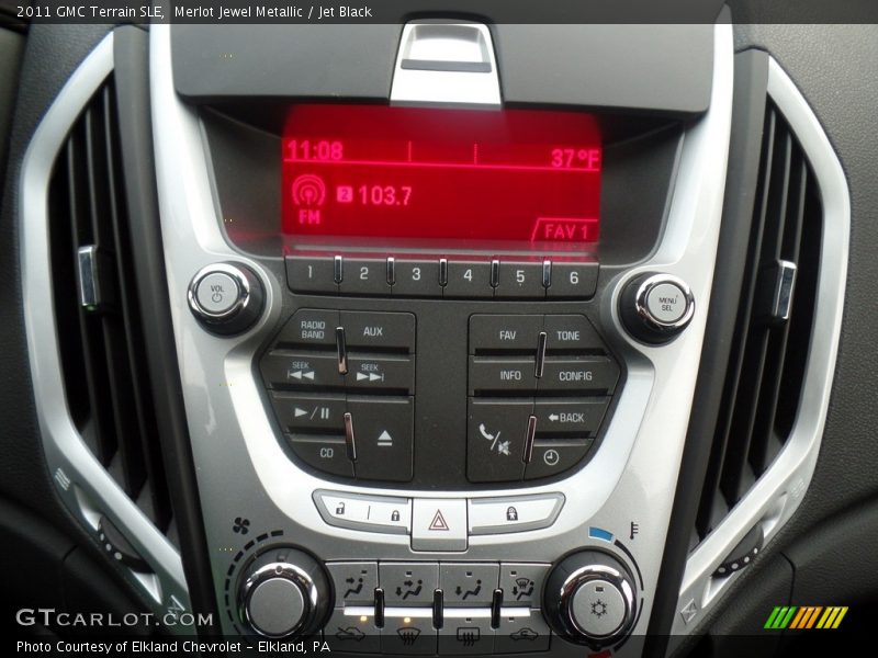 Merlot Jewel Metallic / Jet Black 2011 GMC Terrain SLE