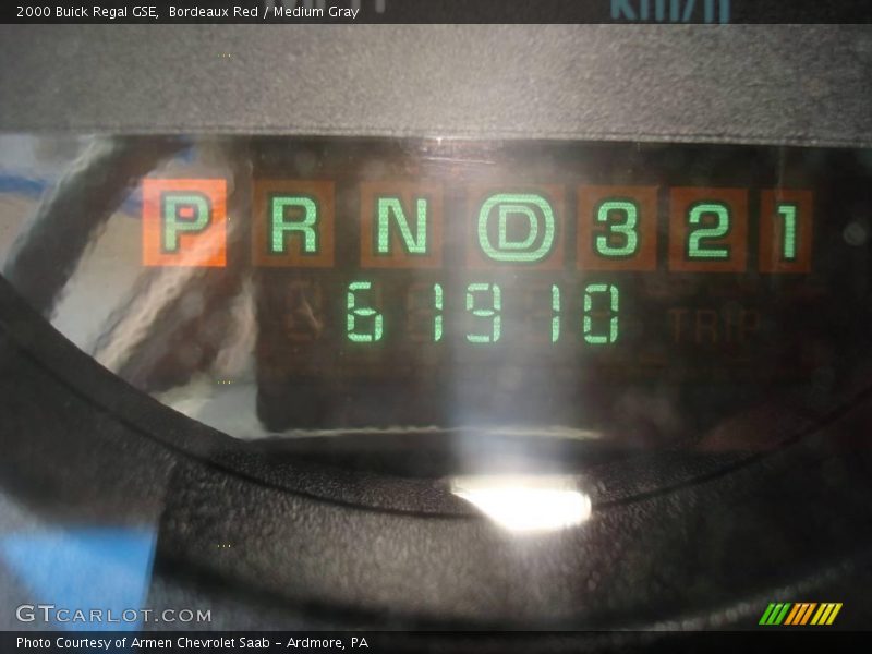 Bordeaux Red / Medium Gray 2000 Buick Regal GSE