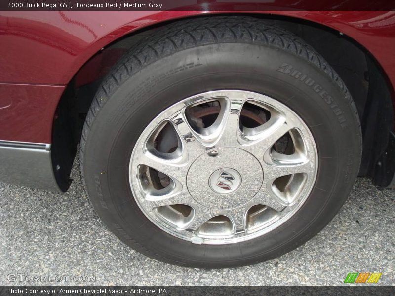 Bordeaux Red / Medium Gray 2000 Buick Regal GSE