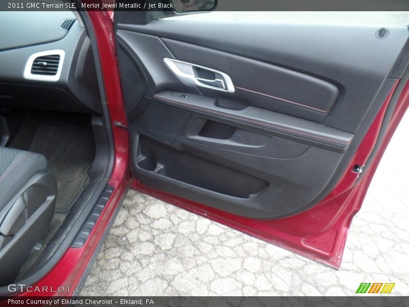 Merlot Jewel Metallic / Jet Black 2011 GMC Terrain SLE