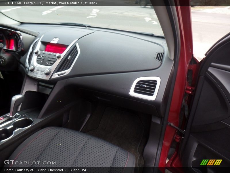 Merlot Jewel Metallic / Jet Black 2011 GMC Terrain SLE