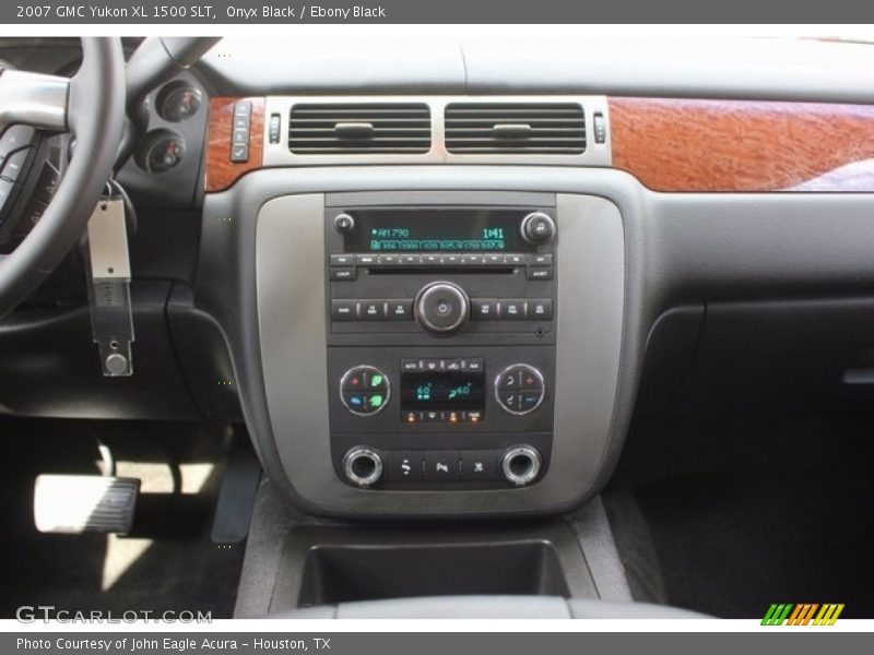 Onyx Black / Ebony Black 2007 GMC Yukon XL 1500 SLT