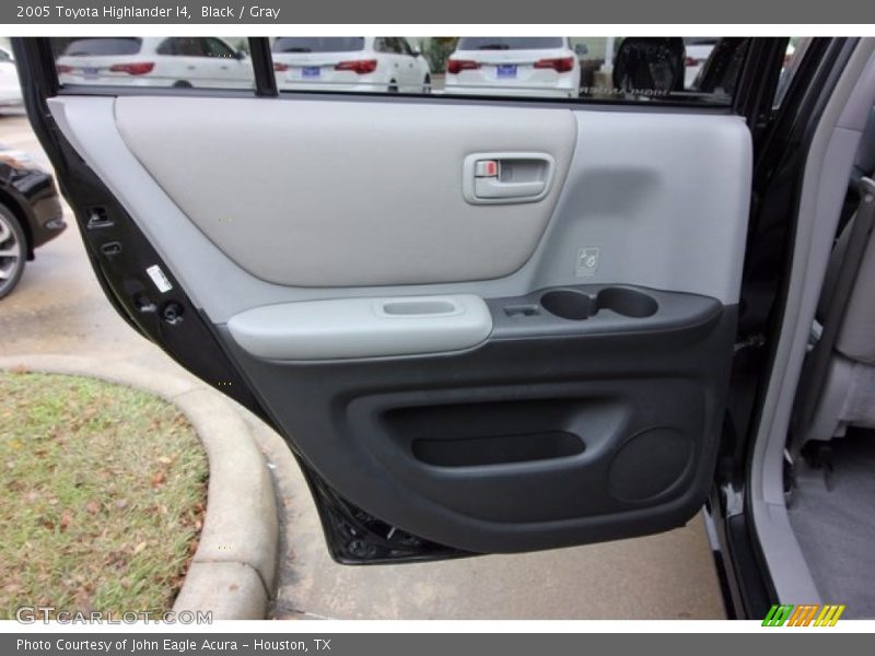 Black / Gray 2005 Toyota Highlander I4