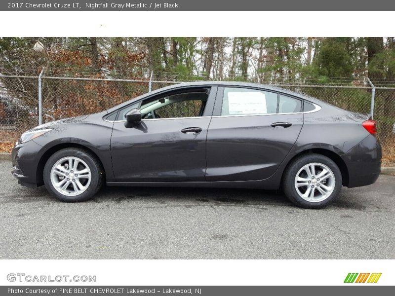 Nightfall Gray Metallic / Jet Black 2017 Chevrolet Cruze LT