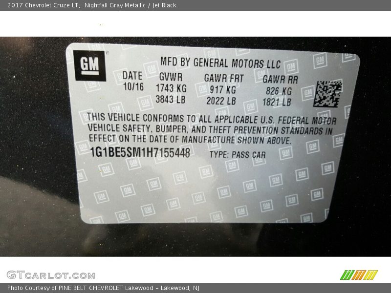 Nightfall Gray Metallic / Jet Black 2017 Chevrolet Cruze LT
