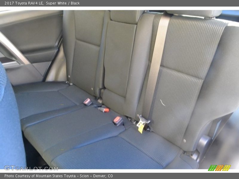 Super White / Black 2017 Toyota RAV4 LE