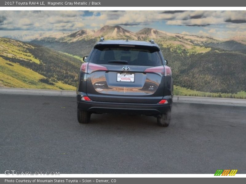 Magnetic Gray Metallic / Black 2017 Toyota RAV4 LE