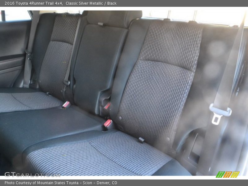Classic Silver Metallic / Black 2016 Toyota 4Runner Trail 4x4