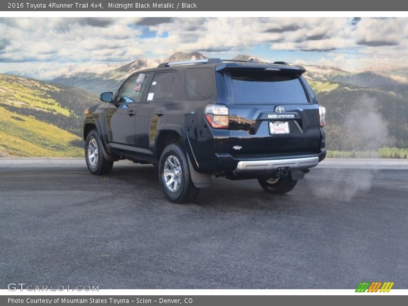 Midnight Black Metallic / Black 2016 Toyota 4Runner Trail 4x4