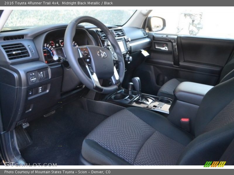 Midnight Black Metallic / Black 2016 Toyota 4Runner Trail 4x4