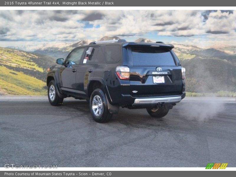 Midnight Black Metallic / Black 2016 Toyota 4Runner Trail 4x4