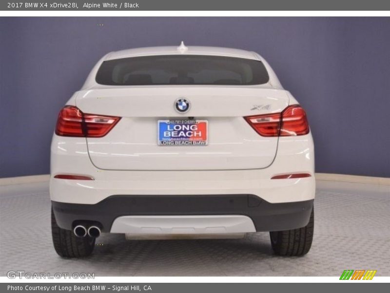 Alpine White / Black 2017 BMW X4 xDrive28i