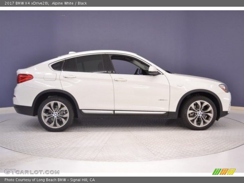 Alpine White / Black 2017 BMW X4 xDrive28i
