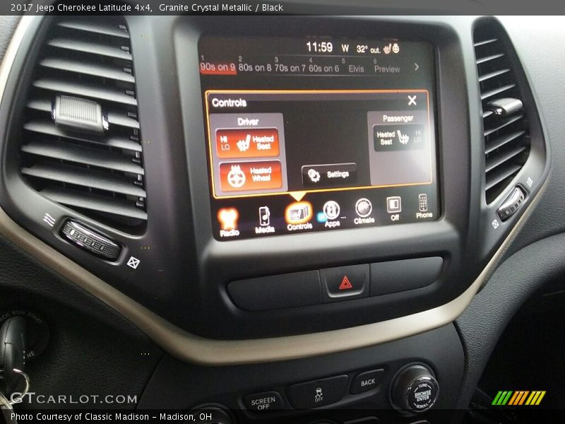Granite Crystal Metallic / Black 2017 Jeep Cherokee Latitude 4x4