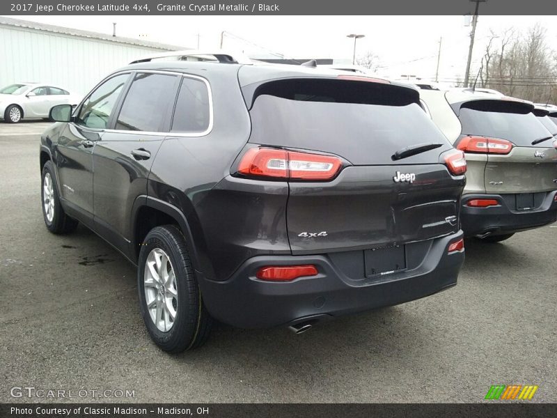 Granite Crystal Metallic / Black 2017 Jeep Cherokee Latitude 4x4