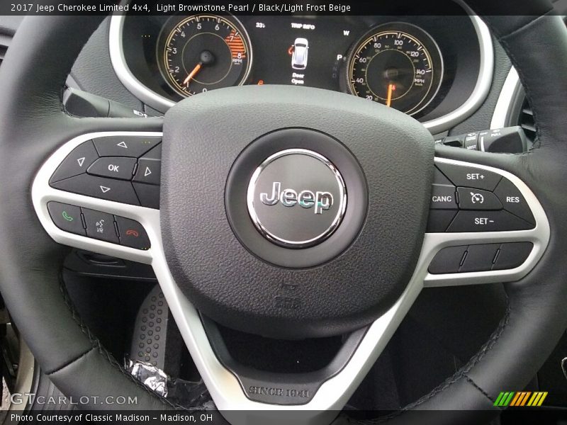 Light Brownstone Pearl / Black/Light Frost Beige 2017 Jeep Cherokee Limited 4x4