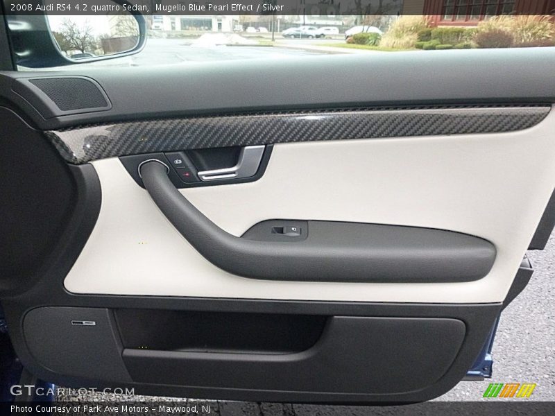 Door Panel of 2008 RS4 4.2 quattro Sedan