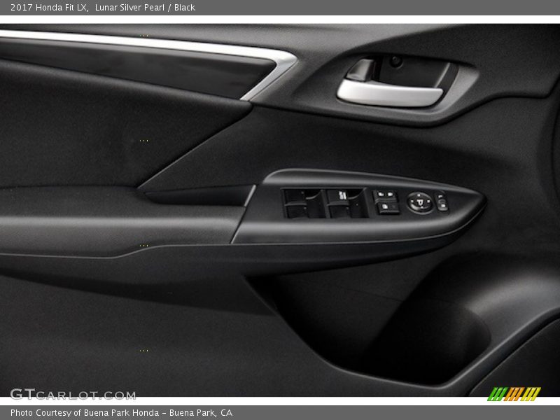Lunar Silver Pearl / Black 2017 Honda Fit LX